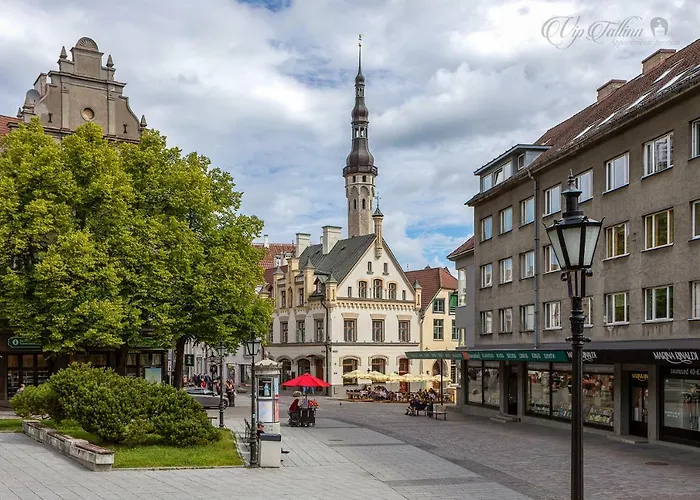 Апартаменти Vip Old Town *